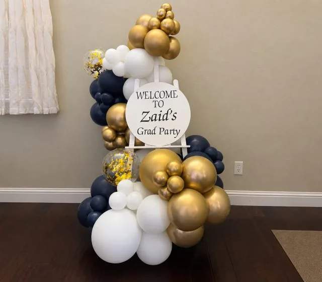 Easel Sign + Garland Natomas CA