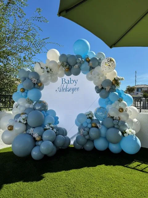 Baby shower balloon decoration in Sacramento CA