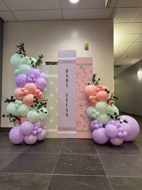 Baby shower balloon decoration in Sacramento CA