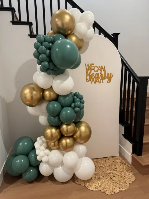 Baby shower balloon decoration in Sacramento CA
