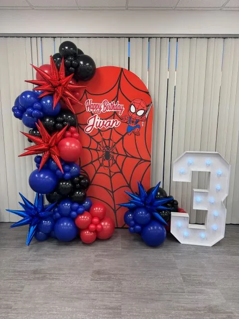Birthday balloon decoration in Sacramento CA