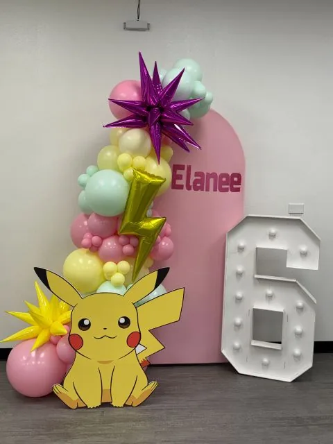 Birthday balloon decoration in Sacramento CA