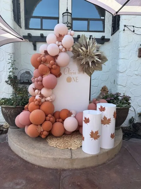 Birthday balloon decoration in Sacramento CA