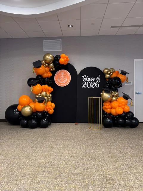 Graduation balloon decoration in Sacramento CA