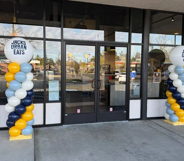 Branded Balloon Columns Rosemont CA